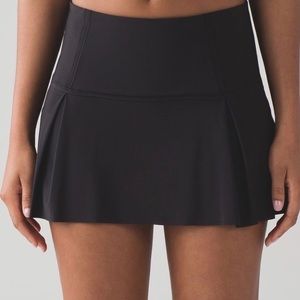 Lululemon Lost in Pace Black Skirt 10 Skirt Run